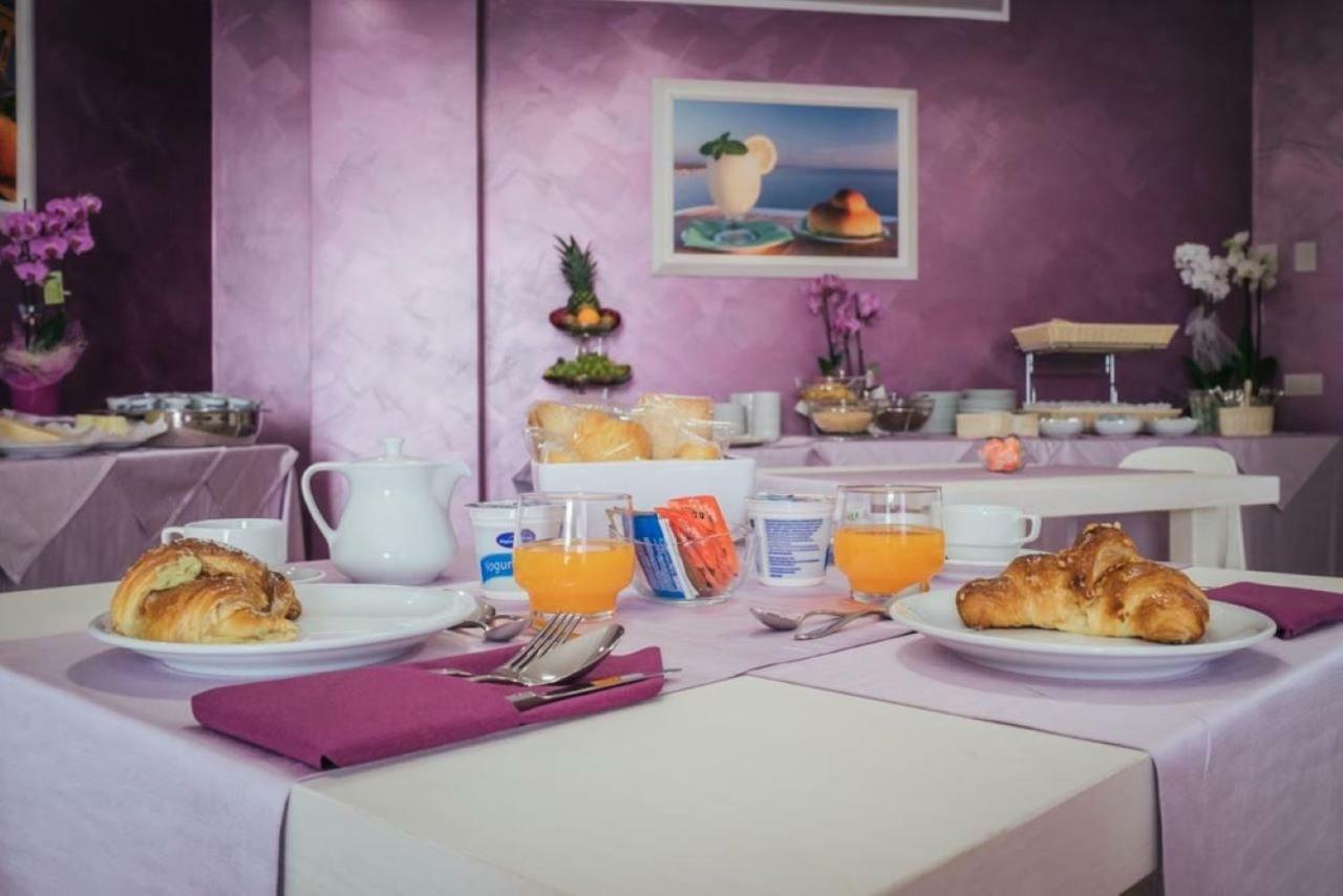 Le Vele Di Balestrate Otel Dış mekan fotoğraf