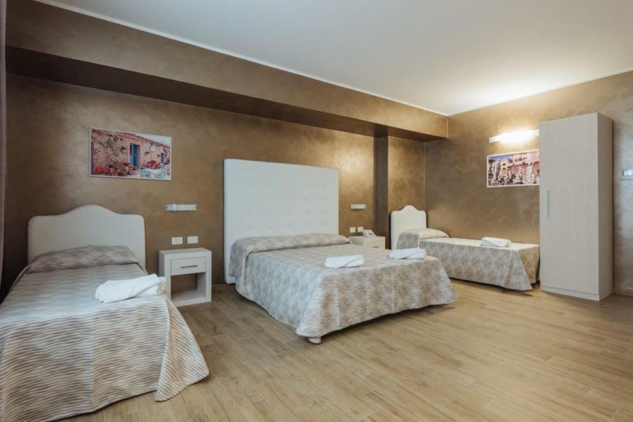 Le Vele Di Balestrate Otel Dış mekan fotoğraf