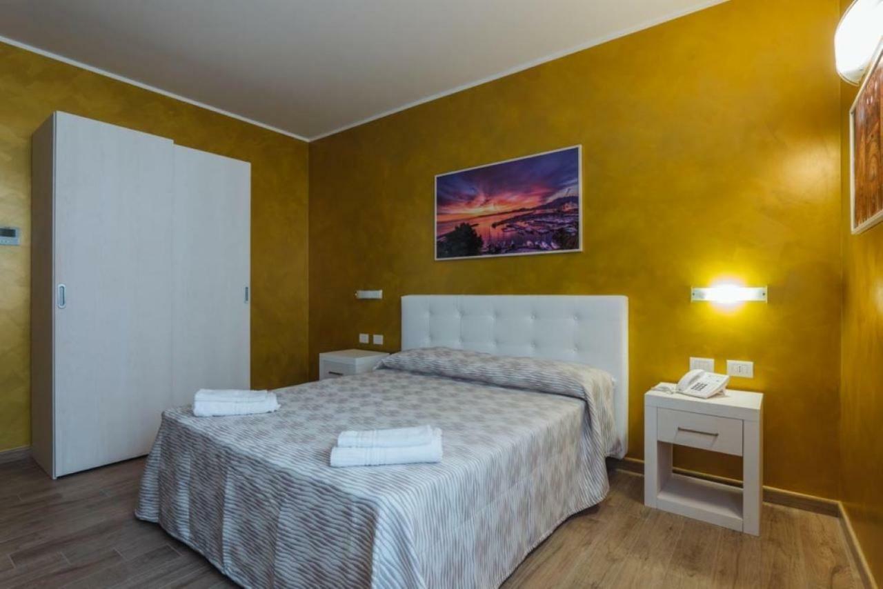 Le Vele Di Balestrate Otel Dış mekan fotoğraf